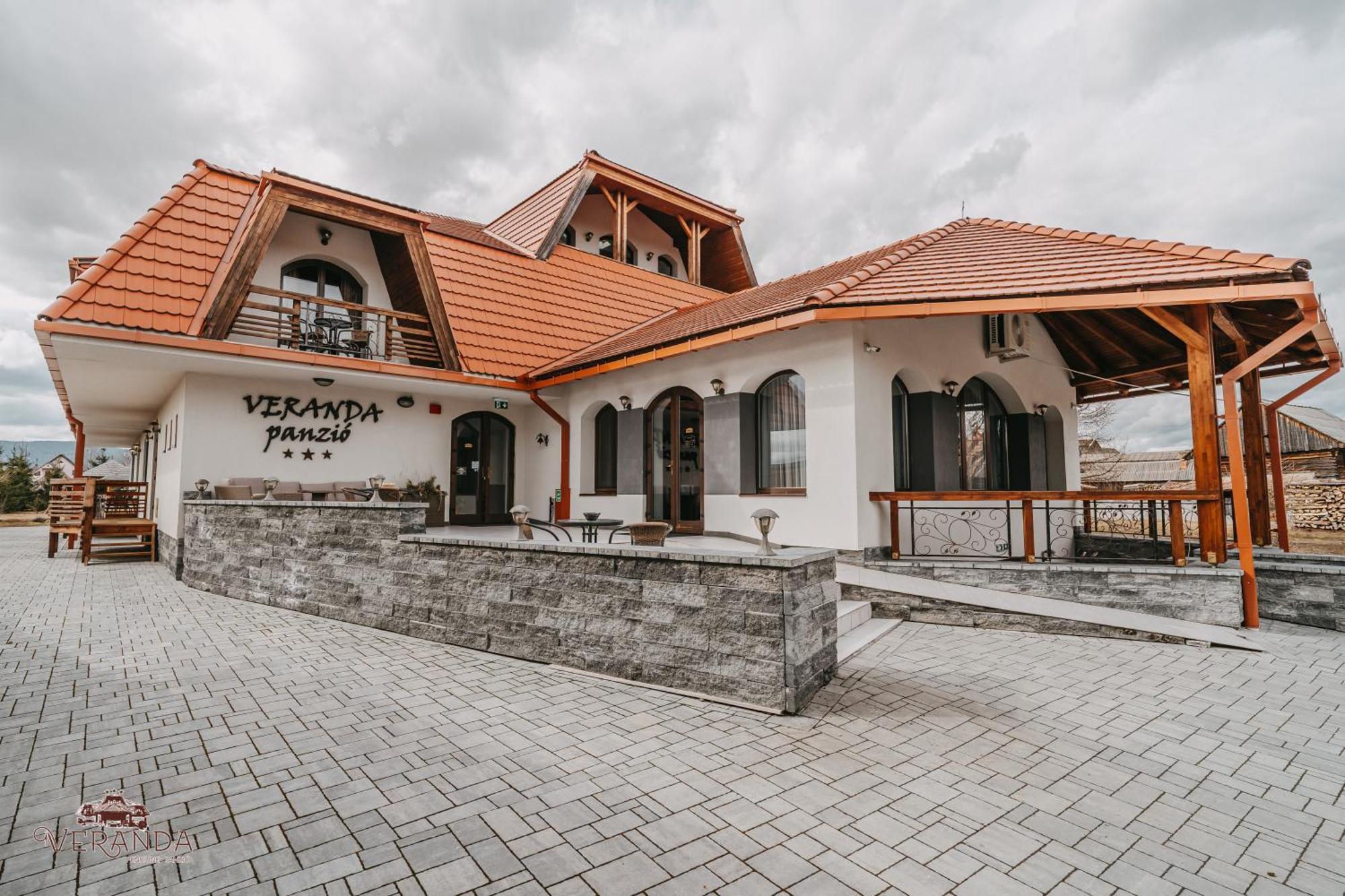 Veranda Panzio Remetea  Dış mekan fotoğraf
