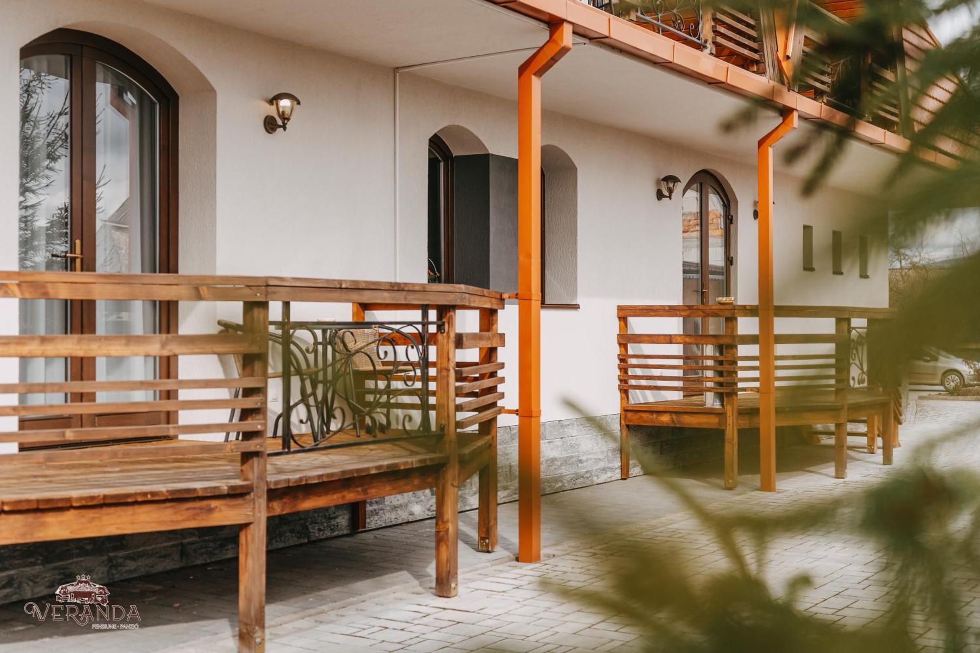 Veranda Panzio Remetea  Dış mekan fotoğraf